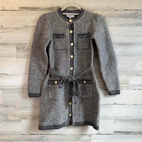 & Other Stories Buttoned Contemporary Merino Wool Blend Mini Dress Coat Grey - Picture 2 of 13